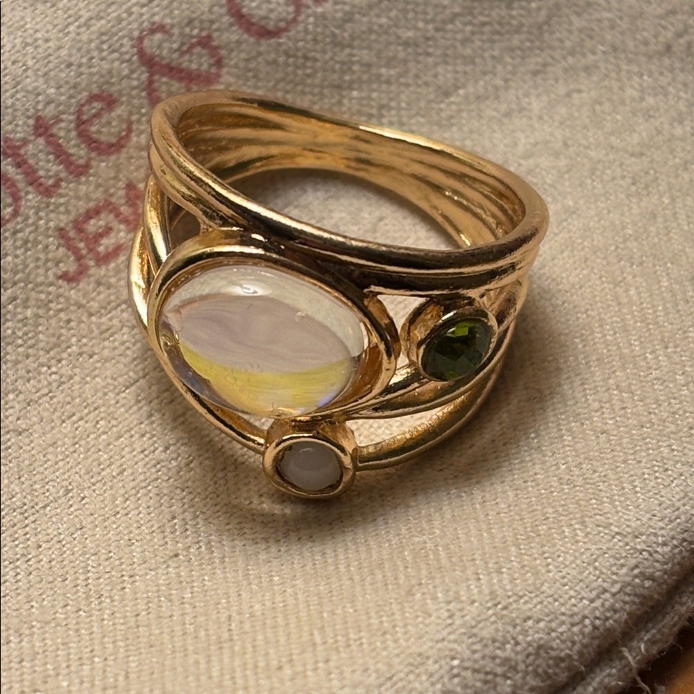 Beautiful new Charlotte & Grace moonstone , triple gem ring. Sz 7. Perfect gift.